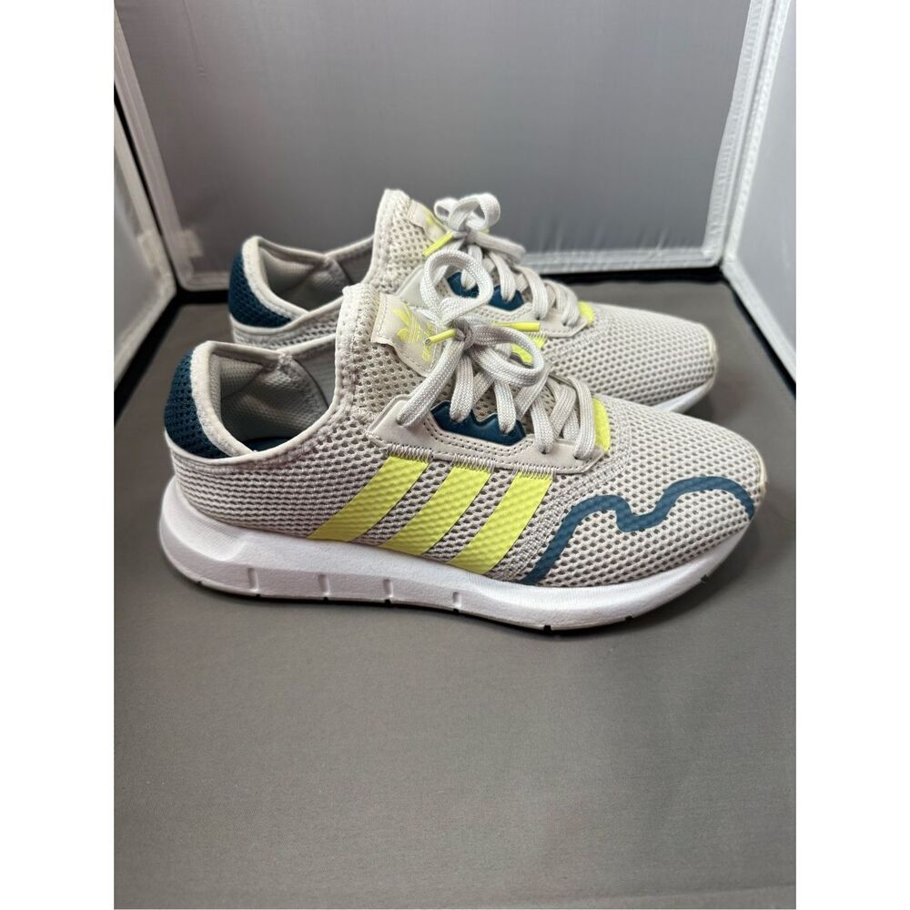 Adidas Kids Unisex Swift Run X Shoes Q47119. Size 6Y